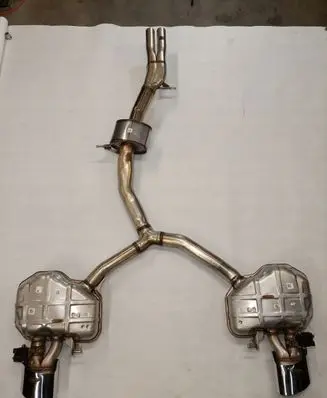 Audi RS4 B9 Rear muffler/silencer tail pipe 8W0253612E