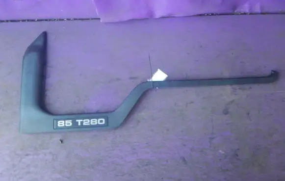 Ford Transit - Tourneo Connect Front door trim (molding)