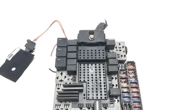 Volvo XC90 Fuse module 30679527