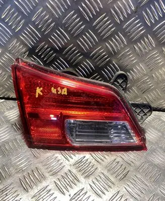 Subaru Outback Tailgate rear/tail lights
