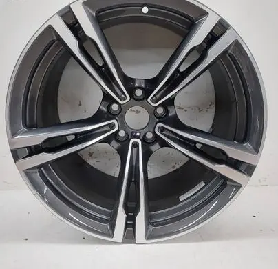 R19 alloy rim