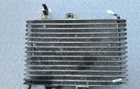 Nissan Patrol Y61 Gearbox / Transmission oil cooler 21606VB901