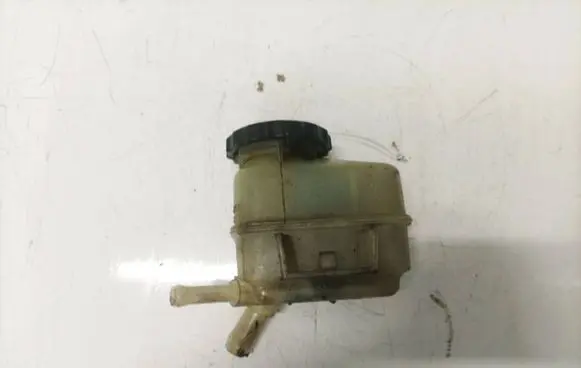 Toyota Avensis T220 Power steering fluid tank/reservoir