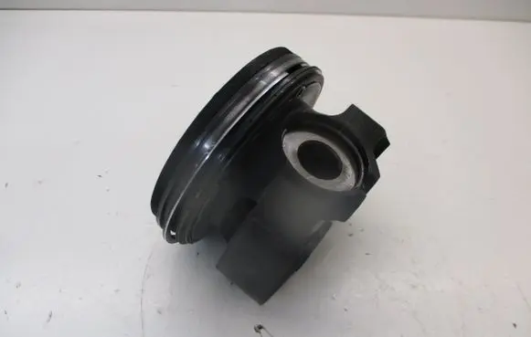 Renault Trafic III (X82) Piston 85MT1E 85MT M9R710