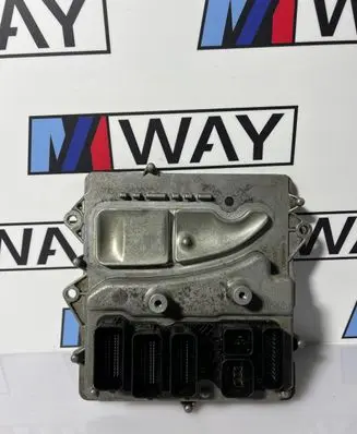BMW 5 F10 F11 Engine control unit/module ECU 7639025