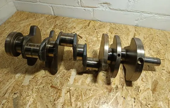 Mercedes-Benz CLS C218 X218 Crankshaft R27803