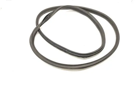 Ford Turneo Courier Front door rubber seal 