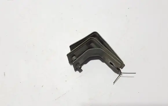 Volkswagen Amarok Fender mounting bracket 2H6821149