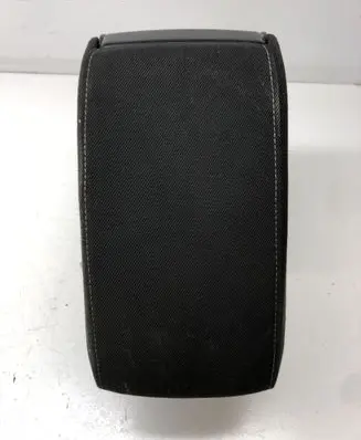 Skoda Octavia Mk2 (1Z) Armrest 1Z0864207D