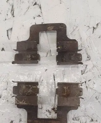 Audi A6 S6 C6 4F Rear brake pad spring 