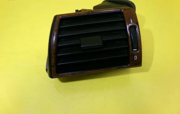 BMW 3 E46 Dashboard side air vent grill/cover trim 64228361897
