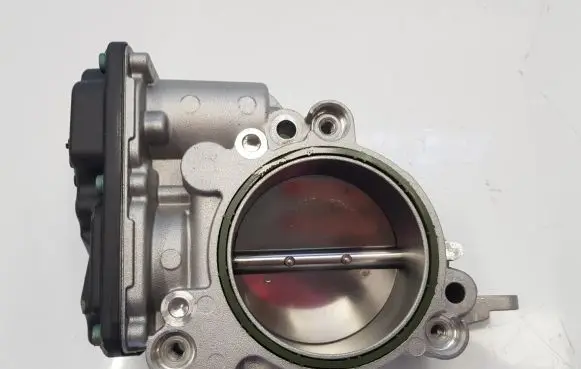 BMW 7 G11 G12 Throttle valve