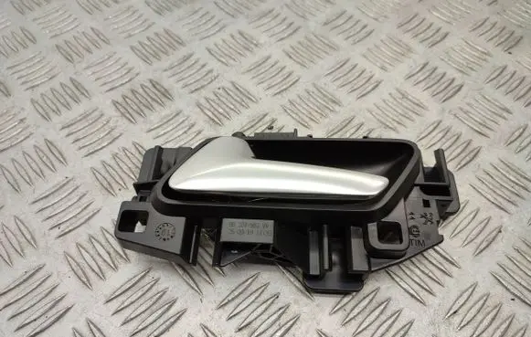 Peugeot 208 Rear door interior handle 98201553VV