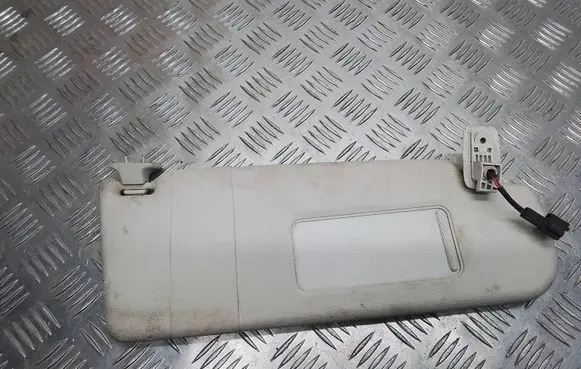 Volkswagen PASSAT CC Sun visor