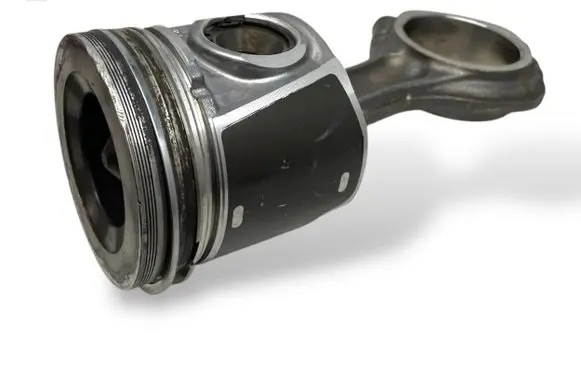 Iveco Daily 4th gen Piston with connecting rod