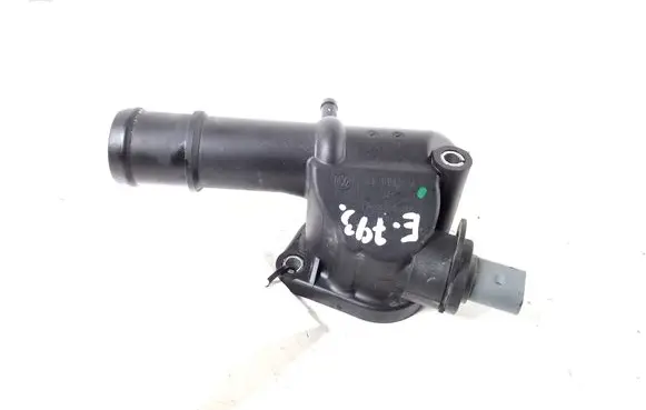 Thermostat/thermostat housing