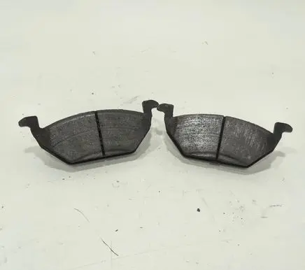 Volkswagen Polo Brake pads (front) 