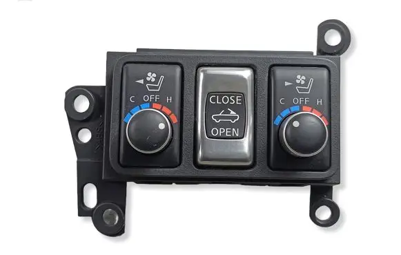Nissan 370Z Seat heating switch 