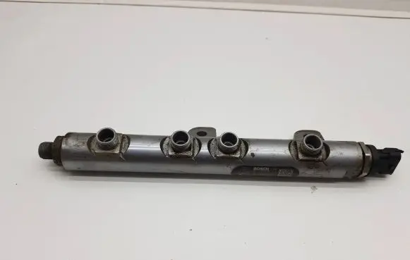 Fuel main line pipe