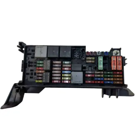Mercedes-Benz ML W164 Fuse box set A1645400272 2505805