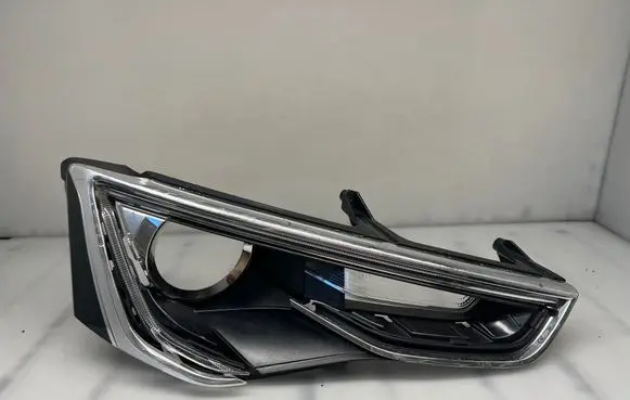 Audi A5 8T 8F Headlight part 1301015297 1305500225