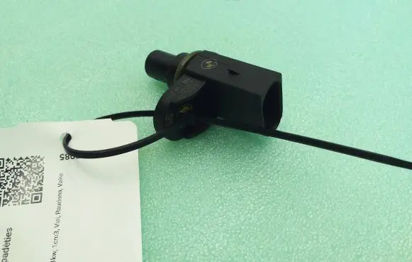 BMW 7 E65 E66 Camshaft position sensor 7506273