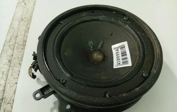 Audi A8 S8 D3 4E Front door speaker 