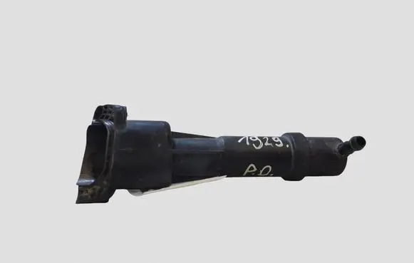 Volvo XC90 Headlight washer spray nozzle