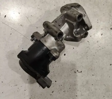 Peugeot 607 EGR valve 4R8Q90475AC
