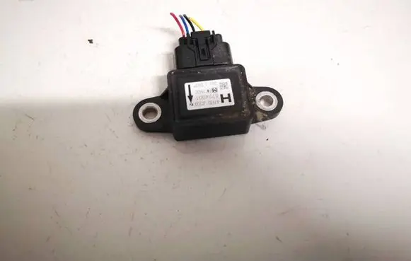 Nissan X-Trail T31 ESP acceleration yaw rate sensor 47930jg200 8724001