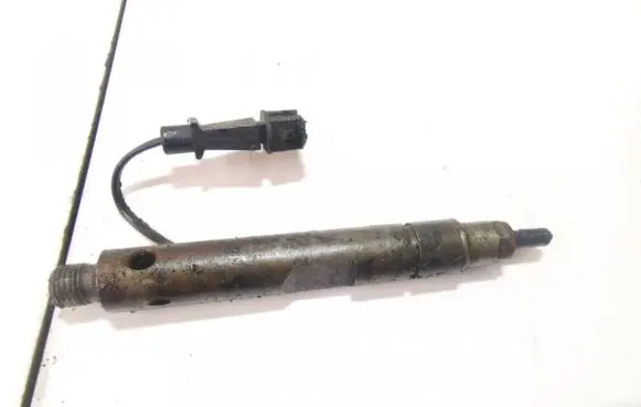 Renault Scenic I Fuel injector kbel58p146