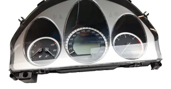Mercedes-Benz C W204 Speedometer (instrument cluster) A2049002105 A2049022702 A2049014400