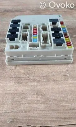 Renault Clio III Fuse module 902663A