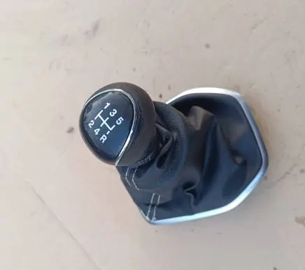 Ford Fiesta Gear shifter surround trim plastic 0P124701