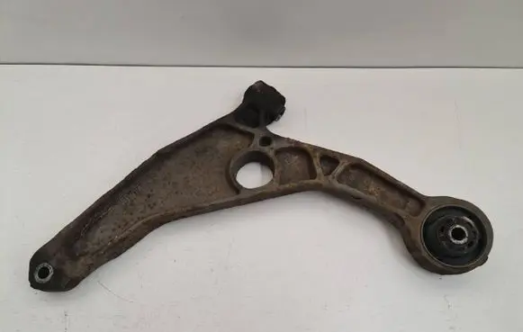 Fiat Freemont Front lower control arm/wishbone 04766424