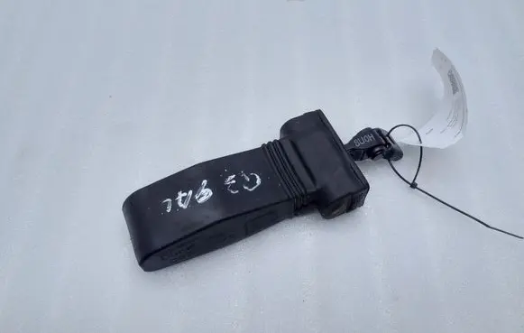 Audi Q3 8U Rear door check strap stopper 8U0837267