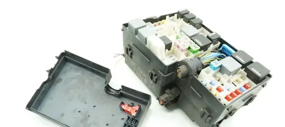 Ford Grand C-MAX Fuse box set AV6T-14A067-AC