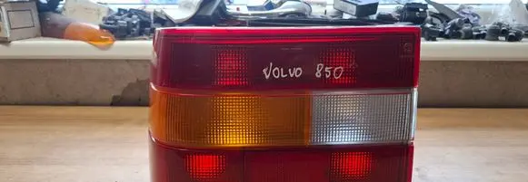 Volvo 850 Rear/tail lights 6800102