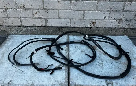 Peugeot 607 Positive cable (battery) 9652051580