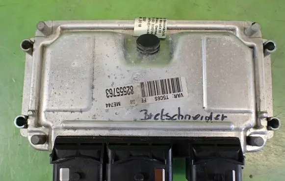 Peugeot 307 Engine control unit/module ECU 0261207474