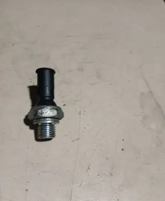 Volvo V60 Oil pressure sensor 