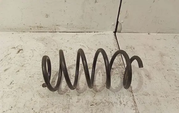 Volkswagen PASSAT CC Front coil spring