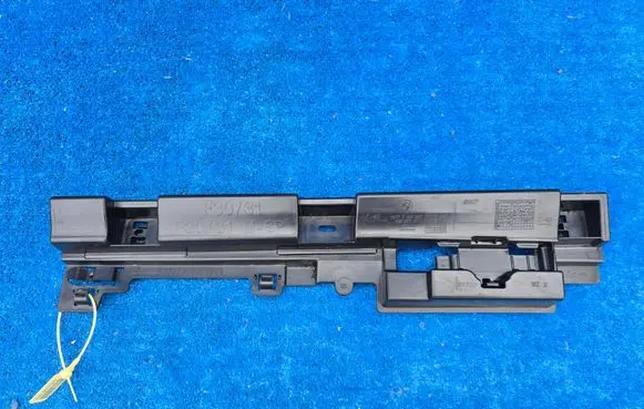 BMW 3 F30 F35 F31 Sill supporting ledge 7256917