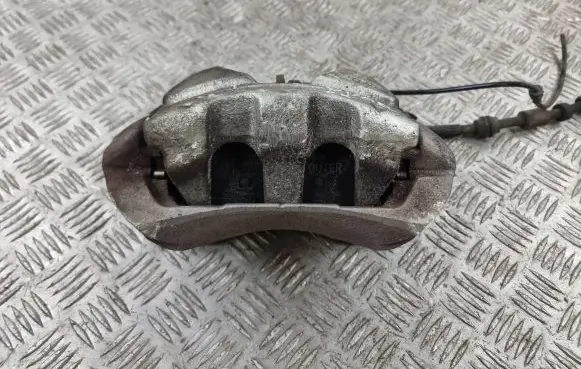 Land Rover Evoque II Front brake caliper