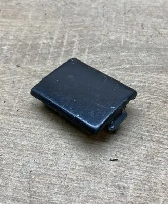 Mercedes-Benz E W211 Front tow hook cap/cover A2118850026