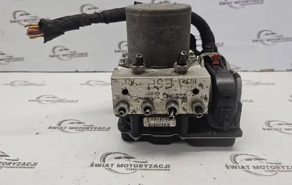 Audi A5 8T 8F ABS Pump 8K0614517FR 8K0907379CC