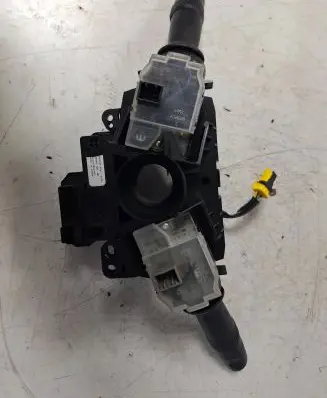 Honda CR-V Other switches/knobs/shifts 35000-T0A-00