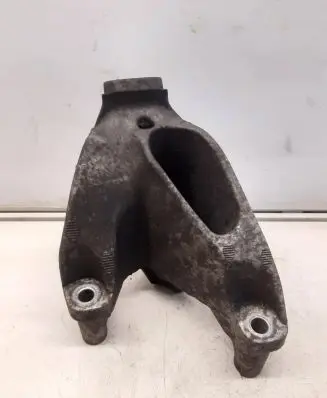 Audi A5 8T 8F Engine mounting bracket