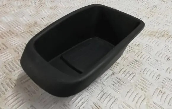 Renault Captur Glove box 688106641R