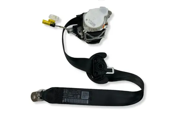 Volkswagen PASSAT B7 Front seatbelt 3C1857705Q